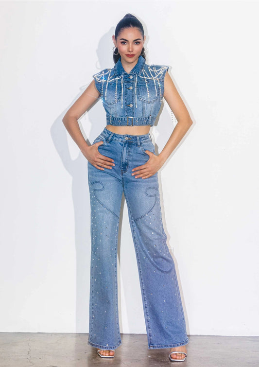 Jeans pierna ancha con diamantes de estrellas